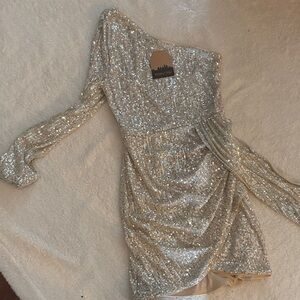 Main Strip Silver Sequin One-Shoulder Dress